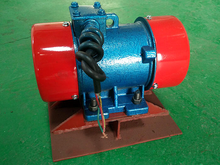 LZF-4倉(cāng)壁振動(dòng)器